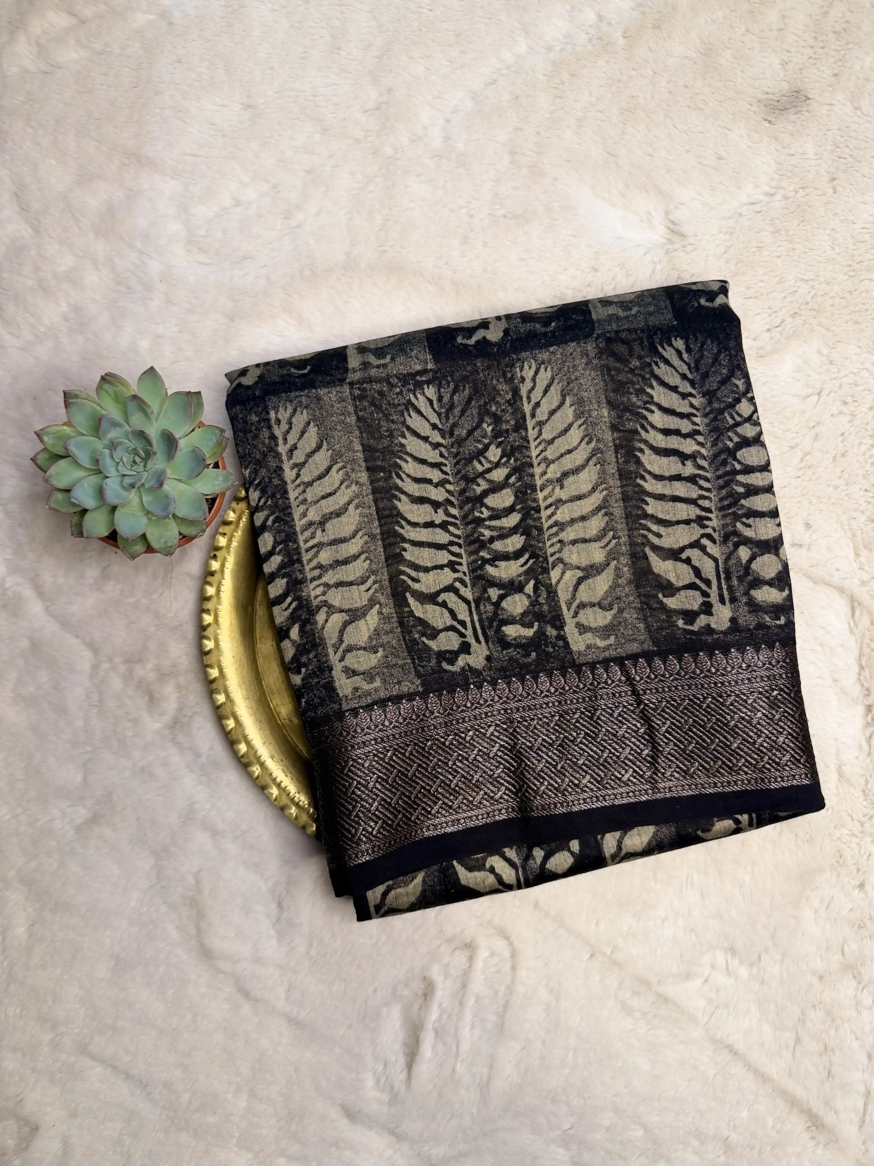 Black & Grey leaf design Pure cotton saree