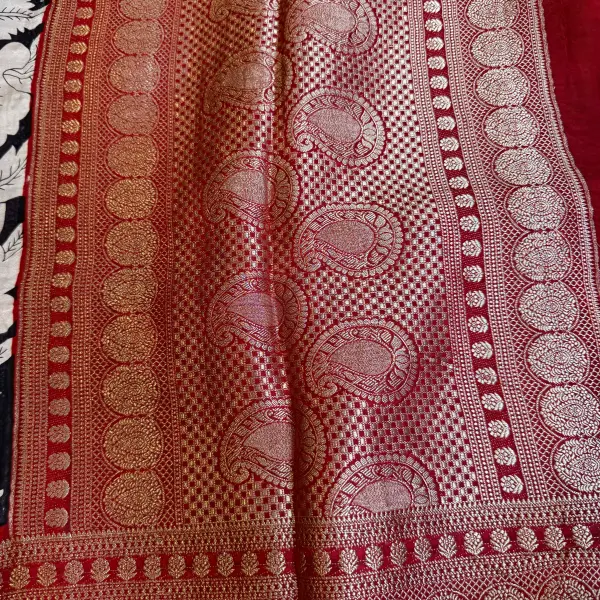 Peacock Motifs Grand Border Soft Dola Silk Saree