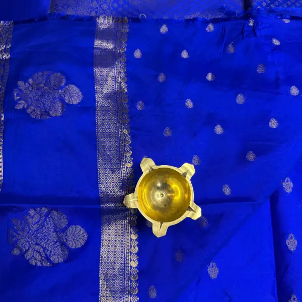 Peacock Blue with bentex border semi crepe saree