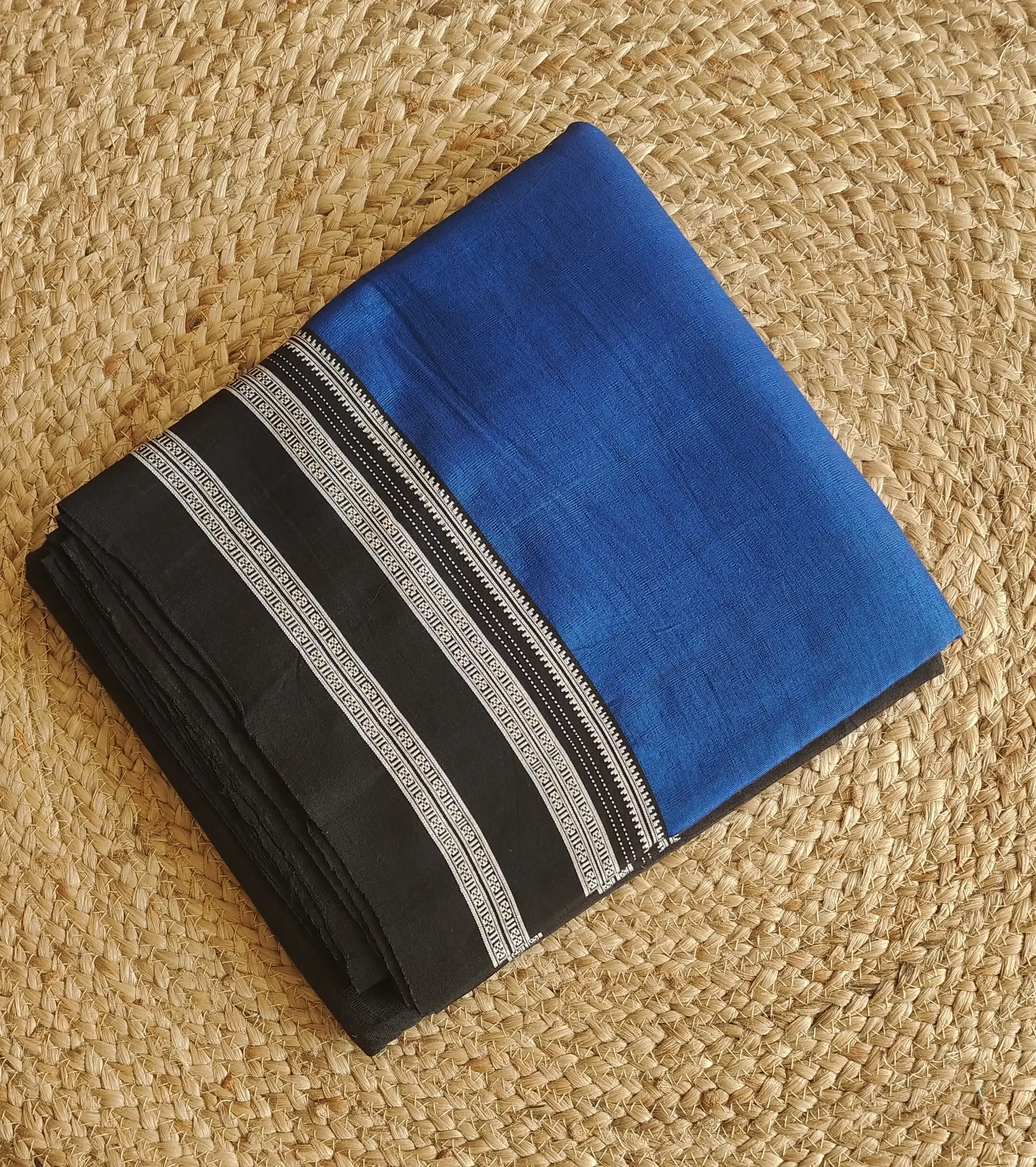 Ilakal Peacock Blue and Black Contrast Saree