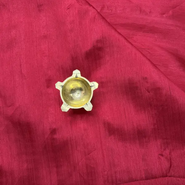 Red Scallop Border Semi Tussar Silk Saree