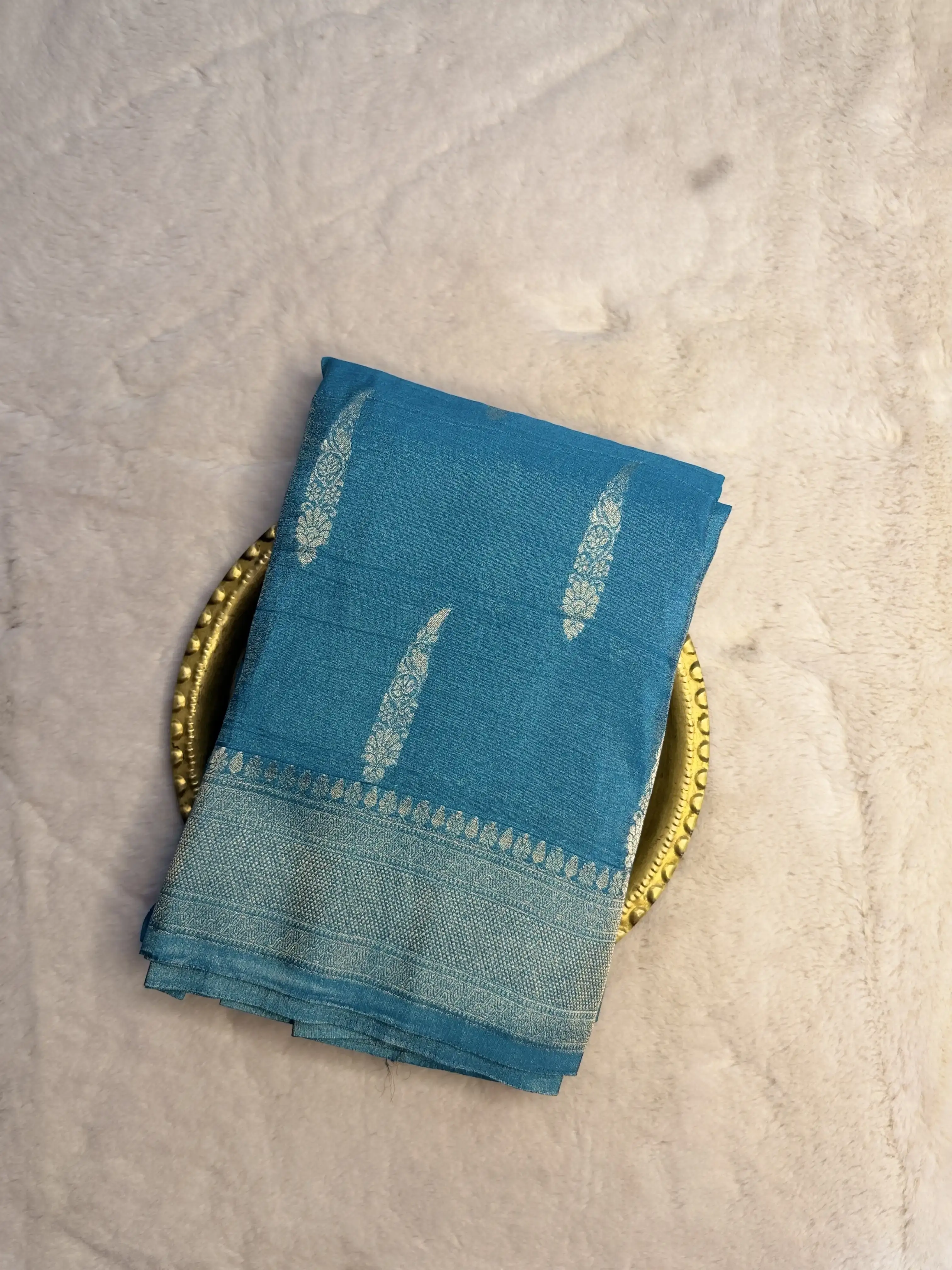 Blue Leaf motif Crush Viscose Fancy Saree