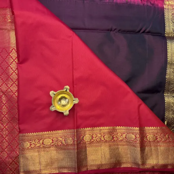 Wine body with rich border & pallu Semi Silk Saree
