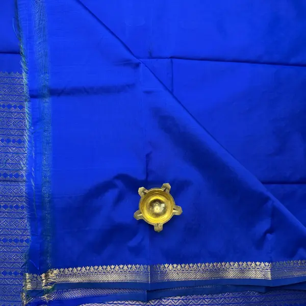 Peacock Blue with mango motif pallu semi benaras saree