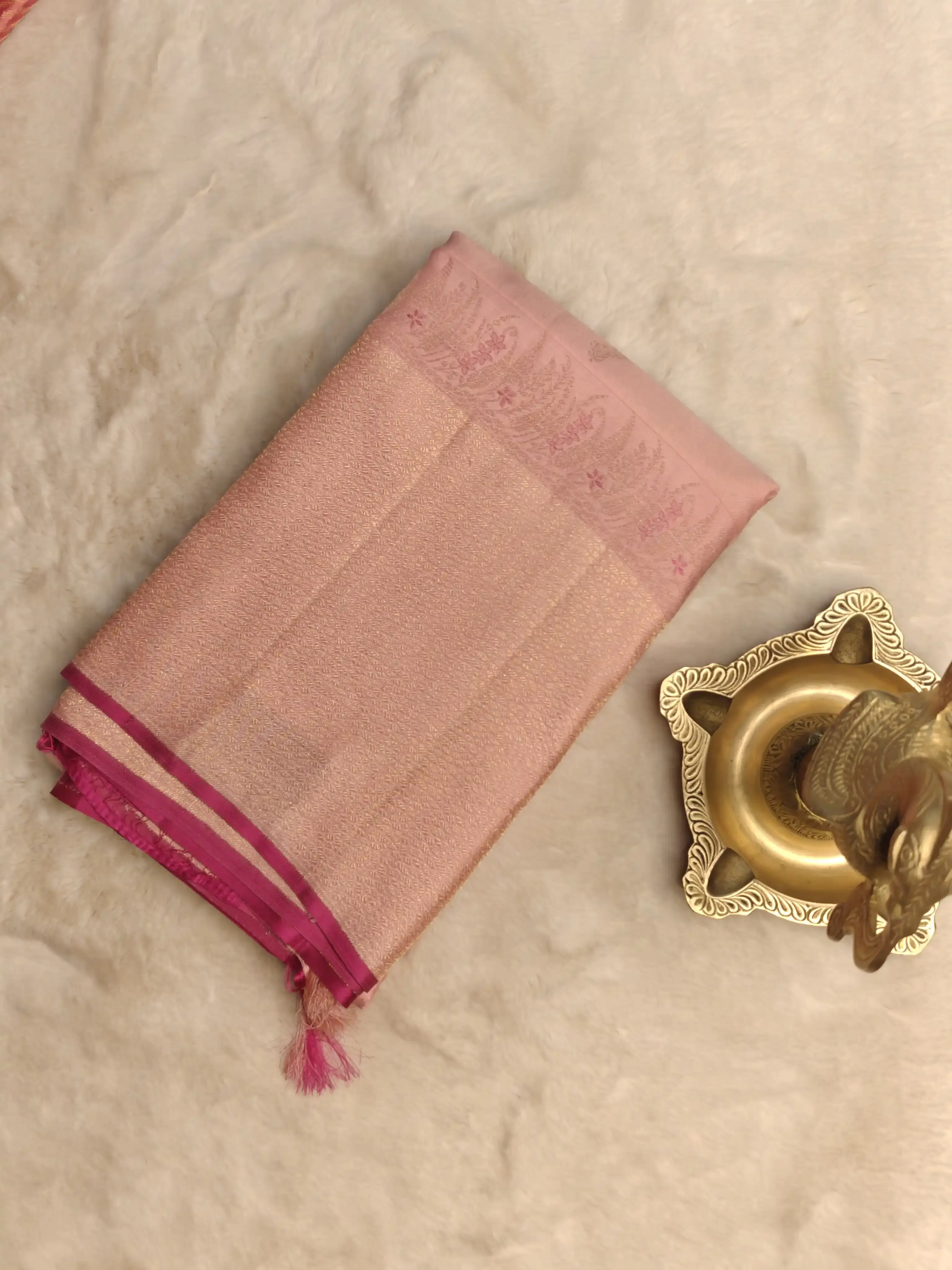 Baby pink contemporary floral pattern Pure kanchipuram silk saree