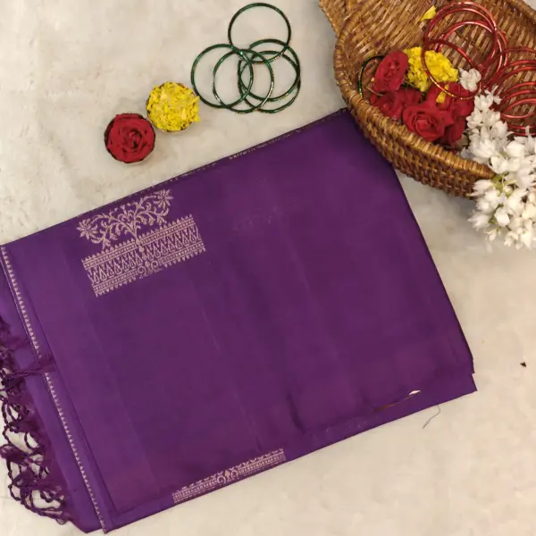 Purple borderless soft silk saree