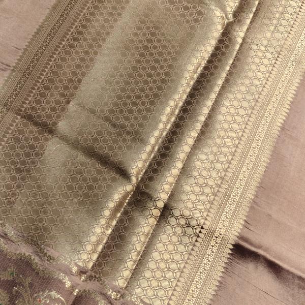 Beige with lehariya border raw mango saree