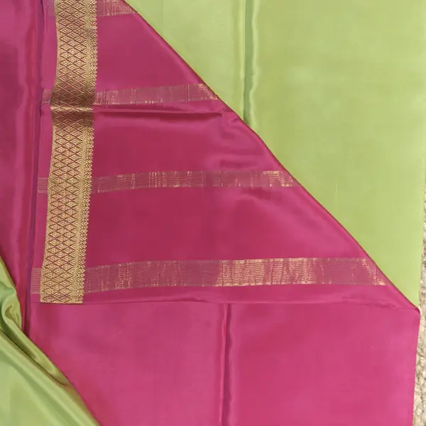 Parrot green with contrast pink pallu and blouse pure crepe silk saree 120gsm